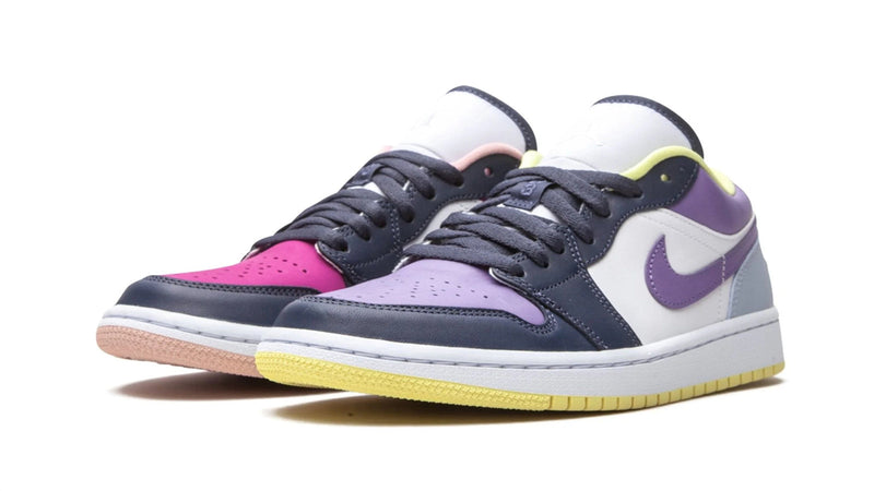 Air Jordan 1 Low SE WMNS 'Mismatched' Purple/Magenta