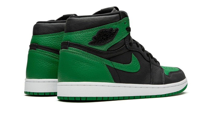 Air Jordan 1 Retro High 'Pine Green 2.0'
