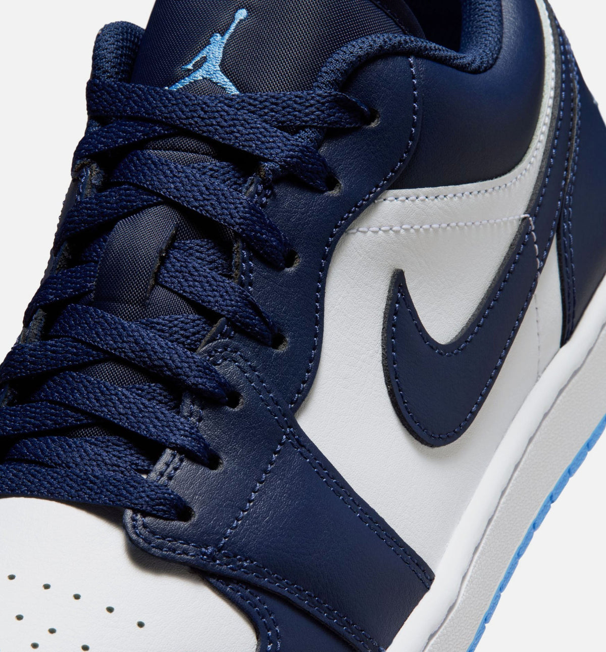 Air Jordan 1 Low | Men's Lifestyle Shoe | Dark Navy/University Blue/White