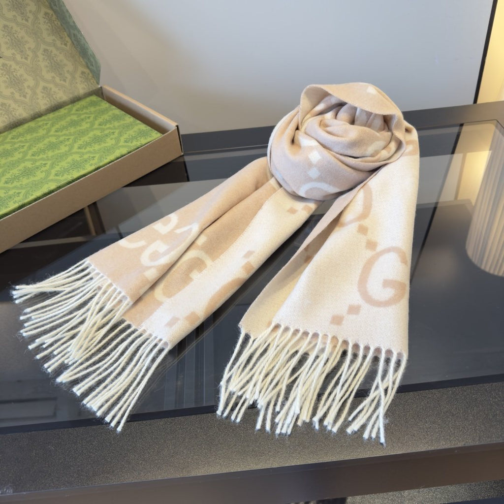Gucci Reversible GG Fringed Scarf