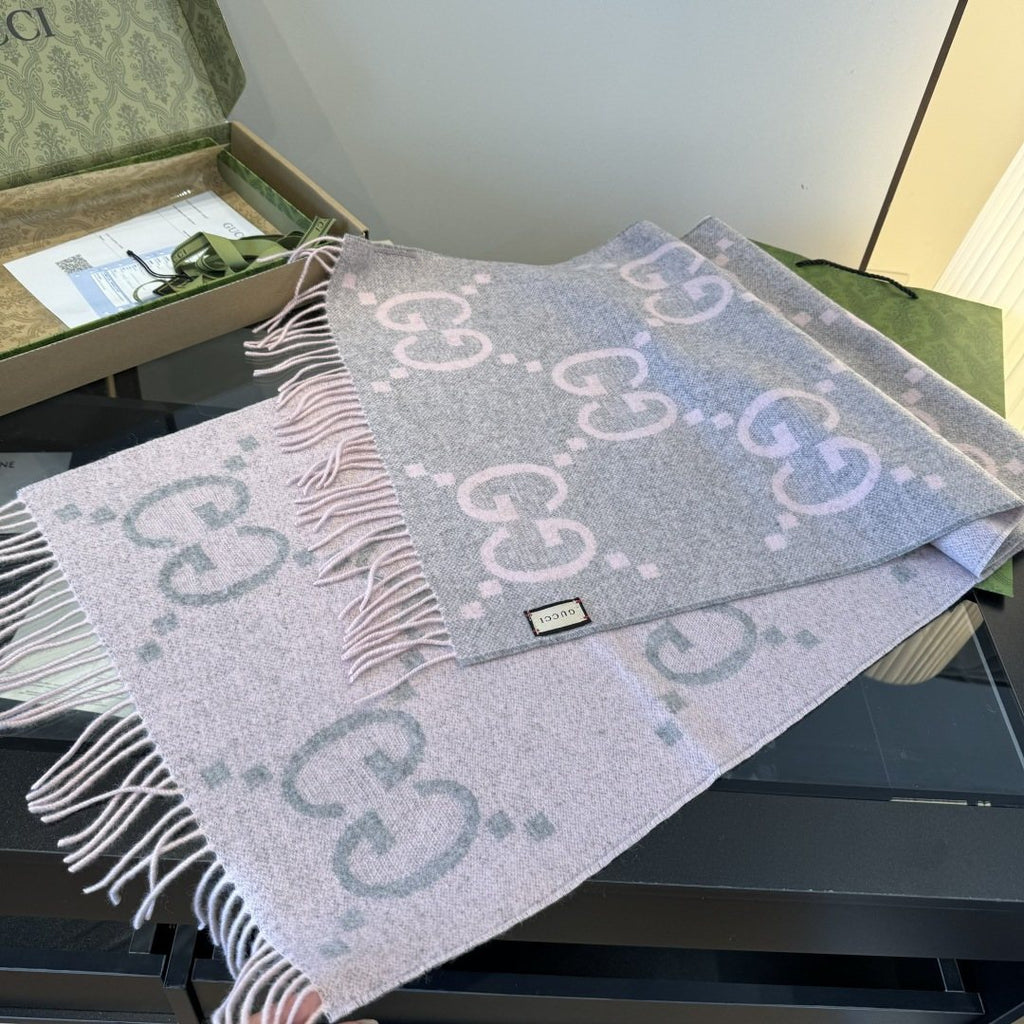 Gucci Reversible GG Fringed Scarf